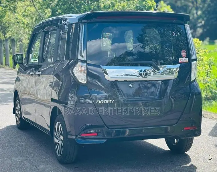 Toyota Roomy Custom G 2025