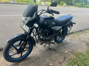 Bajaj Platina 2011