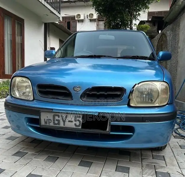 Nissan March K11 2000
