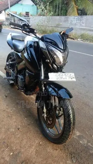 Bajaj Pulsar NS200 2017