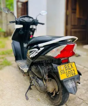 Honda Dio 2017