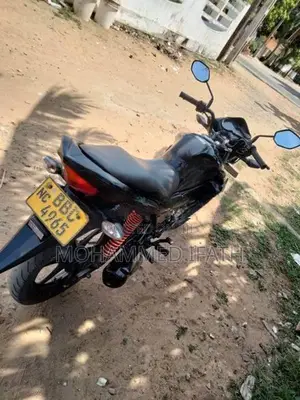 Honda Twister 2014