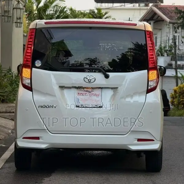 Toyota Roomy X Grade 2024
