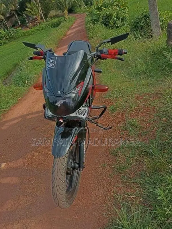Bajaj Pulsar 200 2008