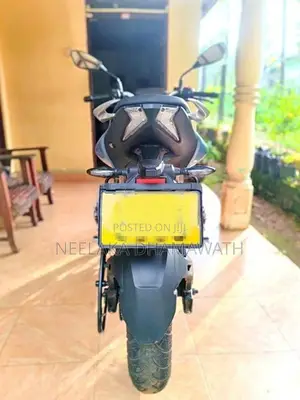 Bajaj Pulsar N160 Premium 2026