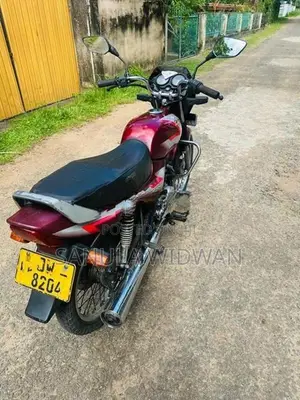 Bajaj CT100 2004