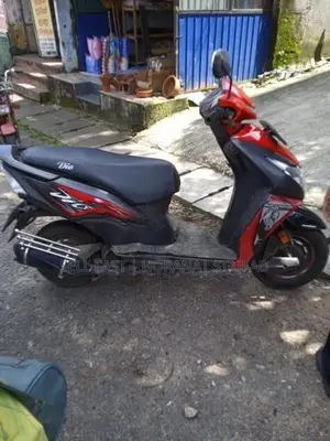 Honda Dio SCV110 2019