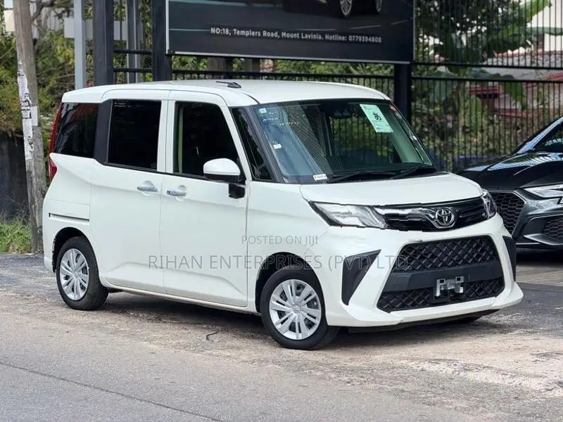 Toyota Roomy X Grade Push Start 2023
