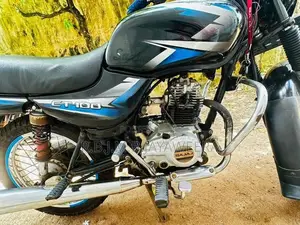 Bajaj CT100 2015