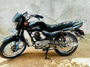 Bajaj CT100 2015