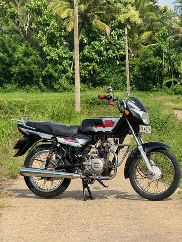 Bajaj CT100 2012