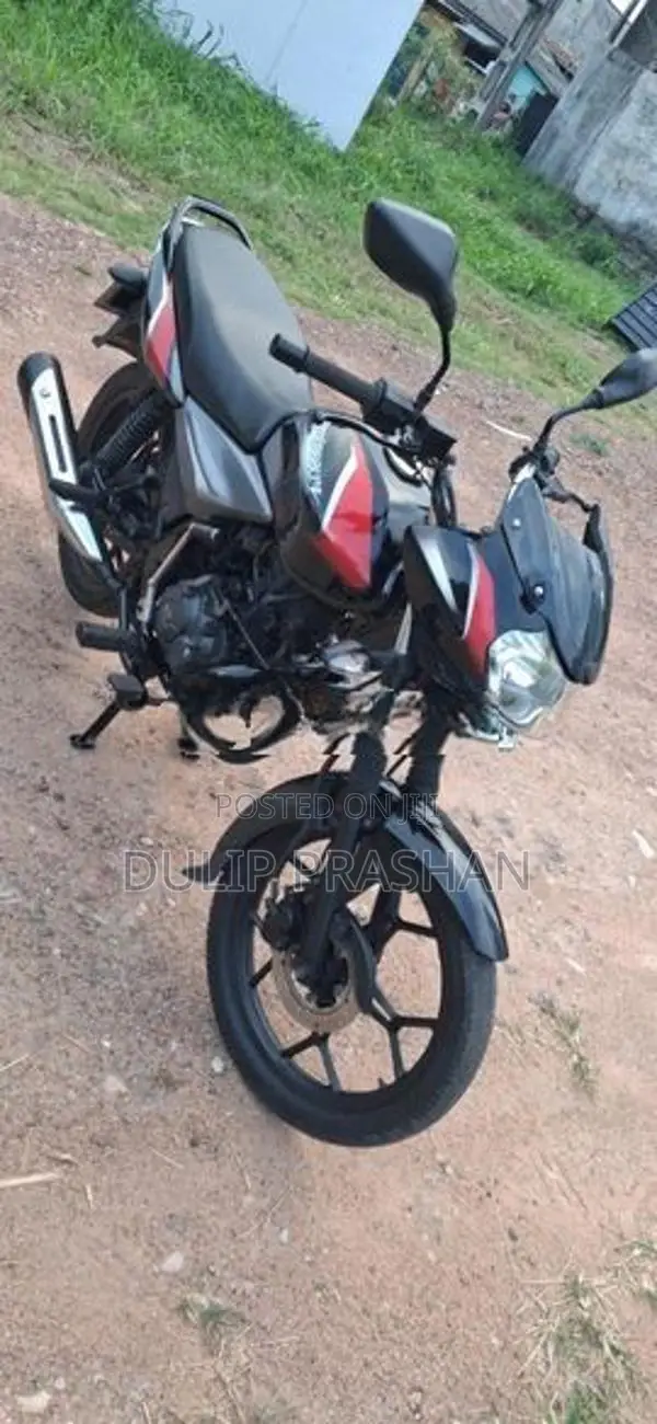 Bajaj Discover 125 2019
