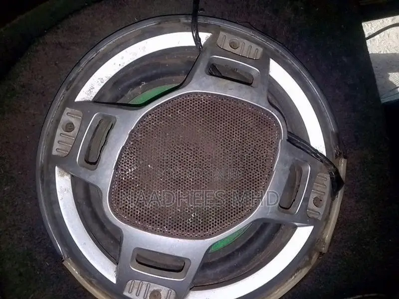 Three Wheel Sub Speaker Set