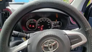 Toyota Passo 2016