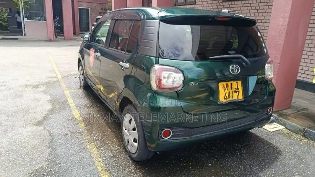 Toyota Passo 2016