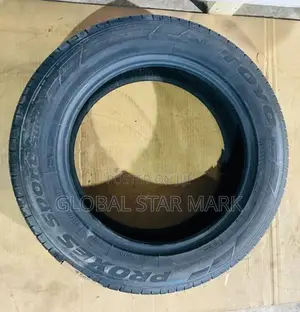Toyo 235/60R18 Tyre
