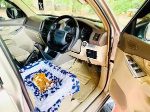 Toyota Land Cruiser Prado 120 2004