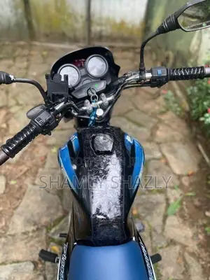 Bajaj Discover 125 2006