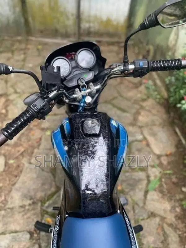 Bajaj Discover 125 2006