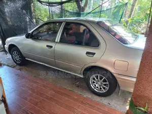Nissan Sunny 1997