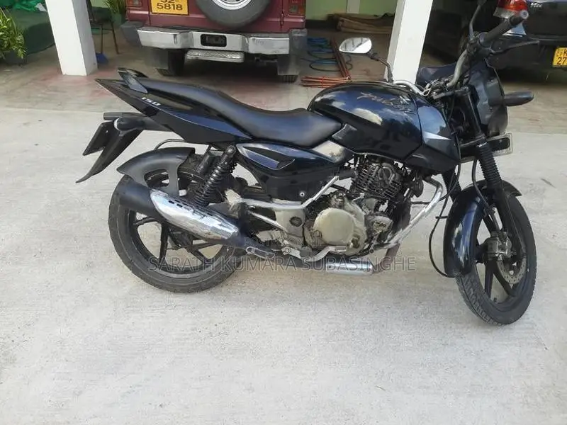 Bajaj Pulsar 150 2010