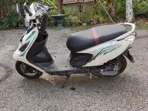 TVS Scooty Zest 2015