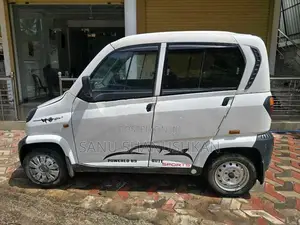 Bajaj Qute 2020