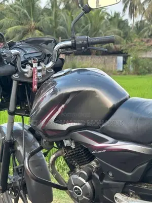 Bajaj Discover 125 2016