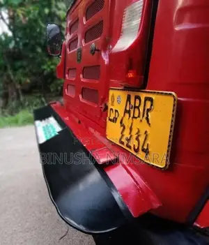 Bajaj RE 2016