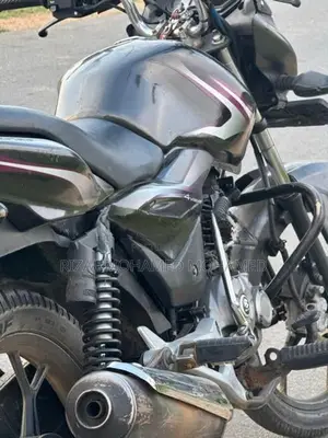 Bajaj Discover 125 2016