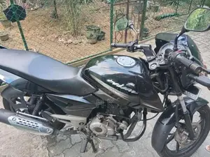 Bajaj Pulsar 150 2016