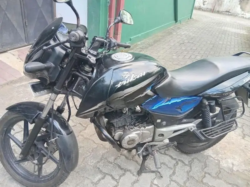 Bajaj Pulsar 150 2016