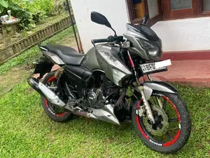 TVS Apache 2015