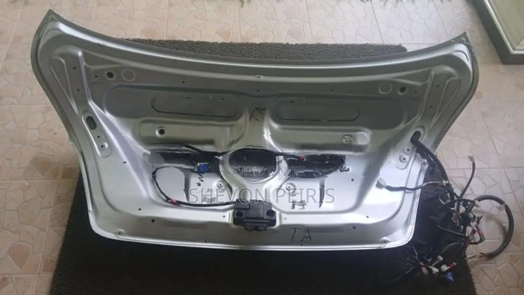 Toyota Allion 260 Trunk Panel 2005