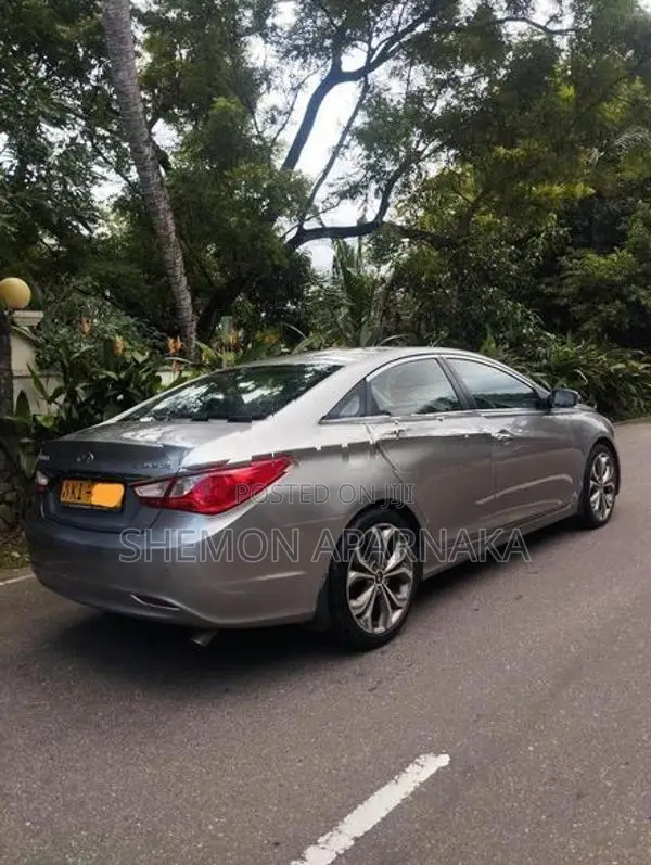 Hyundai Sonata 2.4 Limited 2010