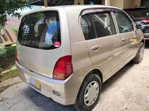 Mitsubishi Minica 2002