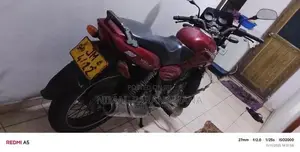 Bajaj Pulsar 180 2004