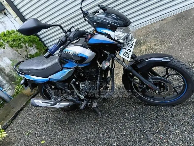 Bajaj Discover 125 2025