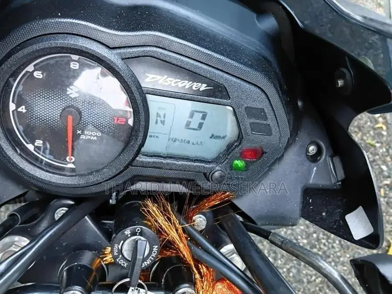 Bajaj Discover 125 2025