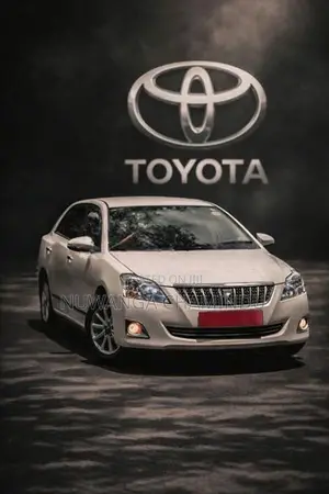 Toyota Premio 2013