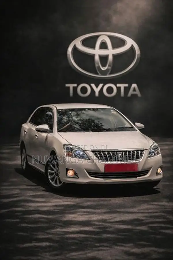 Toyota Premio 2013