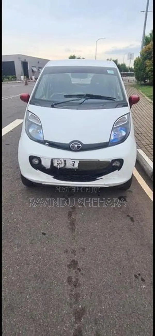 Tata Nano Twist 2015