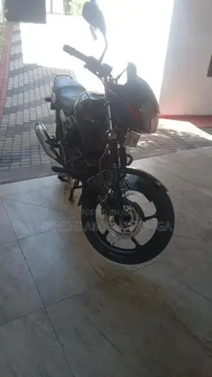 Bajaj Discover 2012
