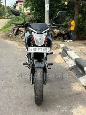 Honda CB Hornet 2017