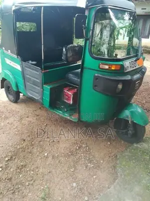 Bajaj RE 4strock 2015