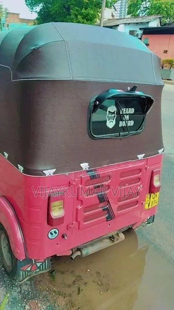 Bajaj RE 2008