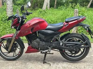 TVS Apache RTR 200 2017