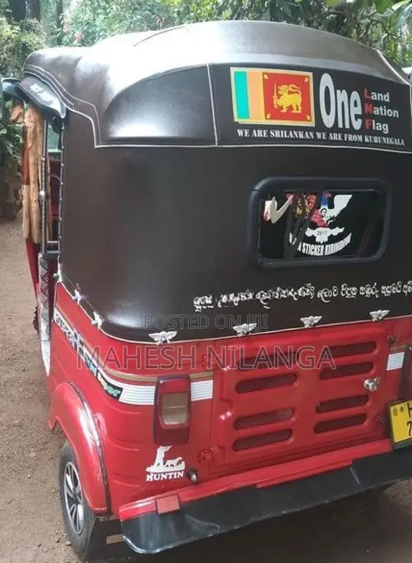 Bajaj RE 2003
