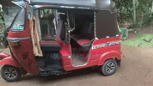 Bajaj RE 2003