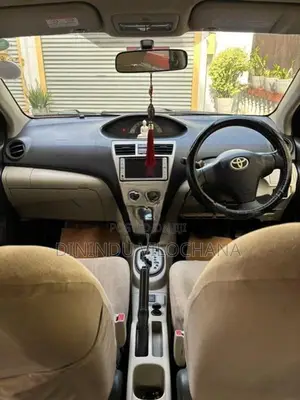 Toyota Belta 2007